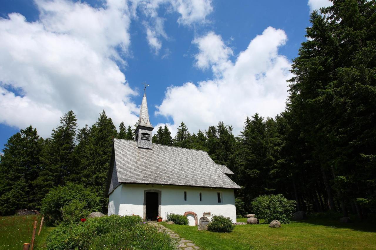 Hoehengasthaus Kolmenhof An Der Donauquelle Furtwangen Exterior photo